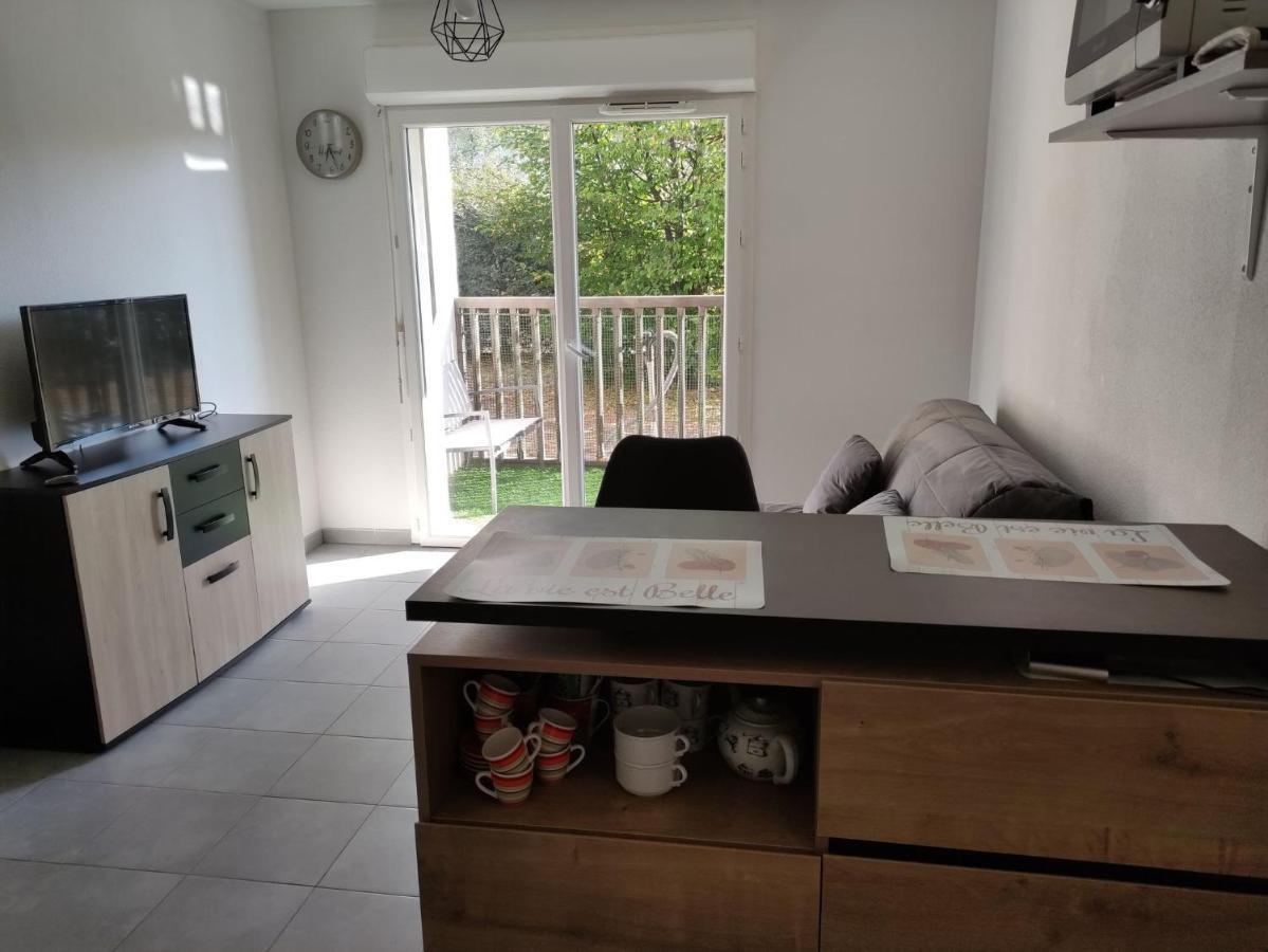 Superbe appartement en rez-de-jardin à LANTON Extérieur photo