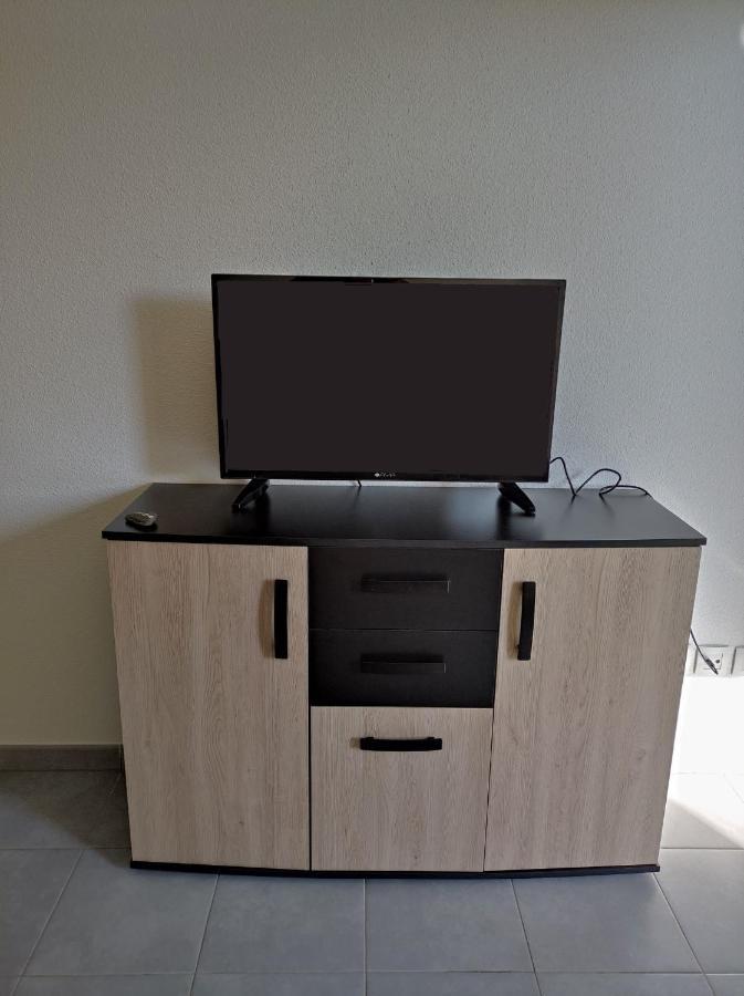 Superbe appartement en rez-de-jardin à LANTON Extérieur photo